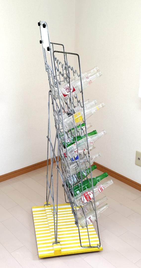 ペプシコーラ ペプシ　レトロ　1951～1962　ボトル陳列棚