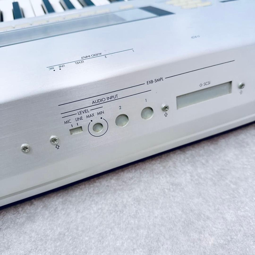 KORG コルグ シンセサイザー TRITON Le88 ダンパーペダル付き