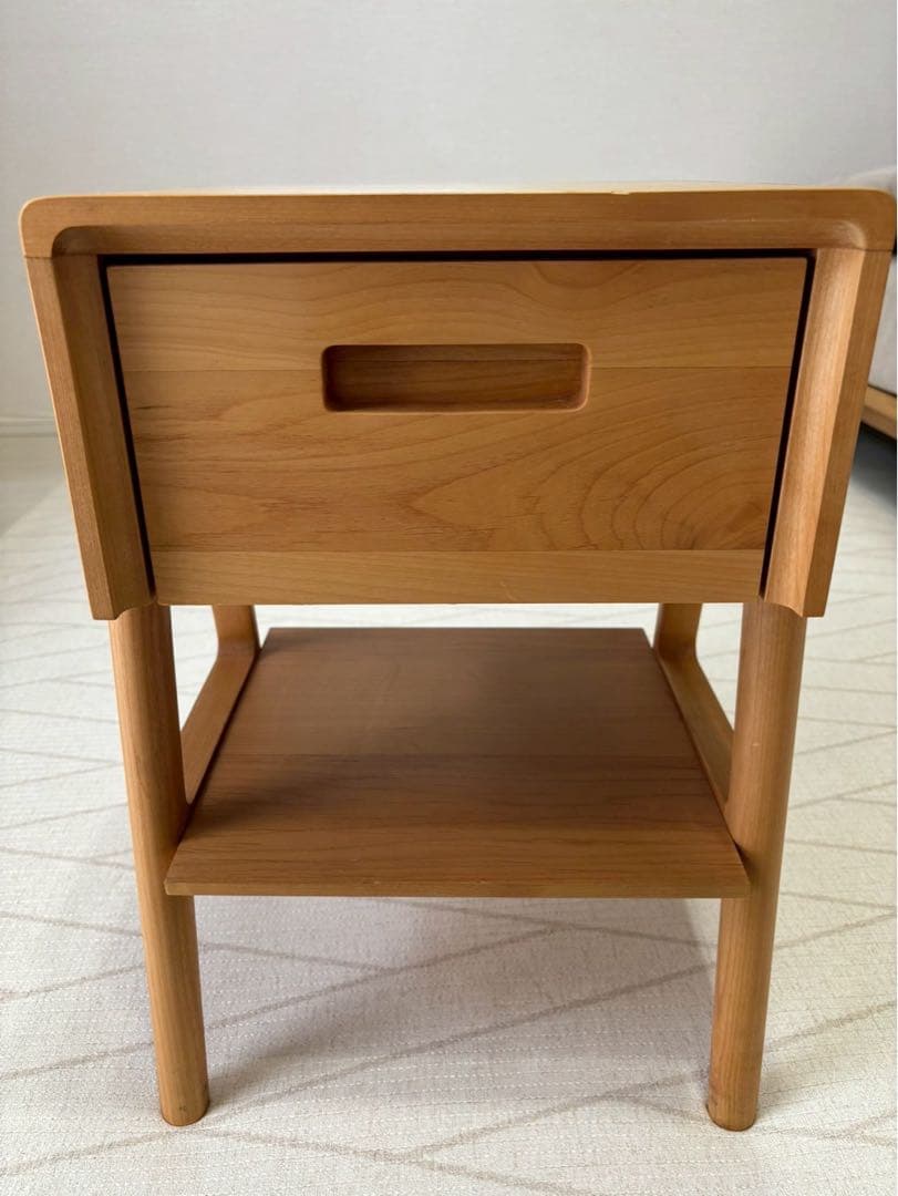 ケユカ　サイドテーブル　KEYUKA