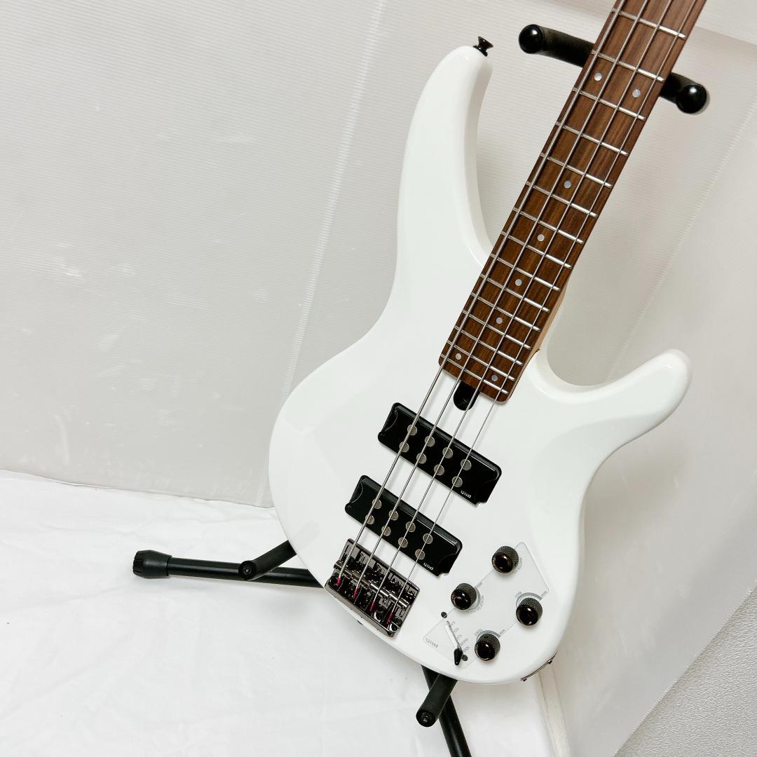 美品 YAMAHA ヤマハ TRBX304 アクティブベース ホワイト