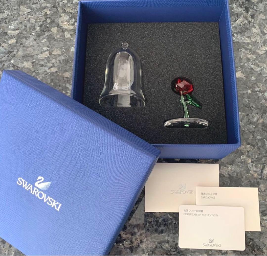 スワロフスキー　美女と野獣　マジックローズ＋台座