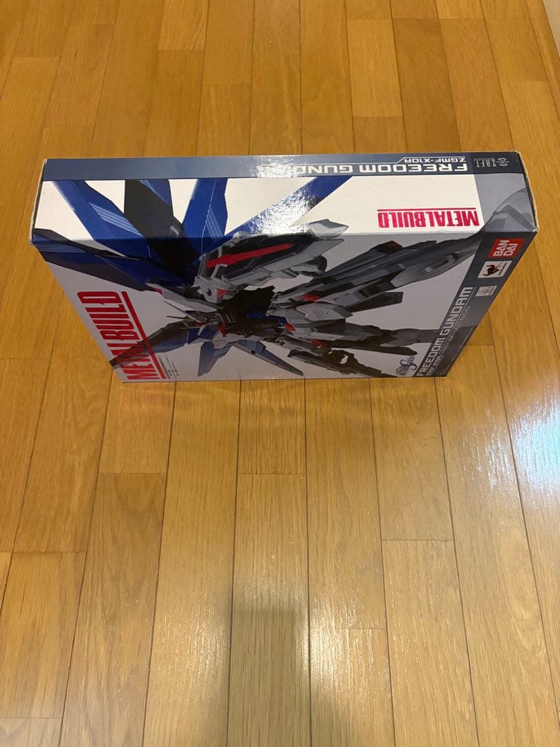 L BUILD メタルビルド　フリーダムガンダム　中古品