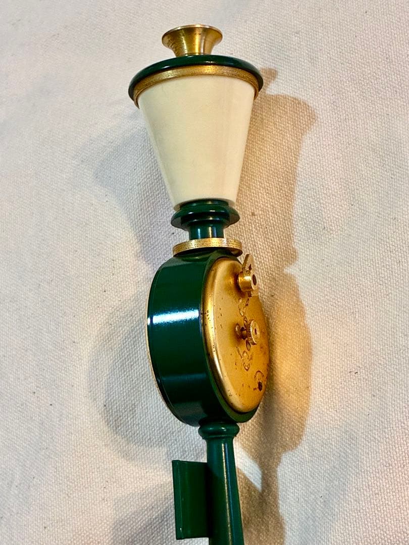 Jaeger-LeCoultre 街灯風置時計