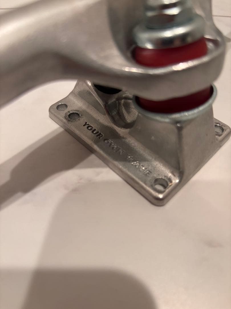 【新品未使用品】YOW スケートボードトラック