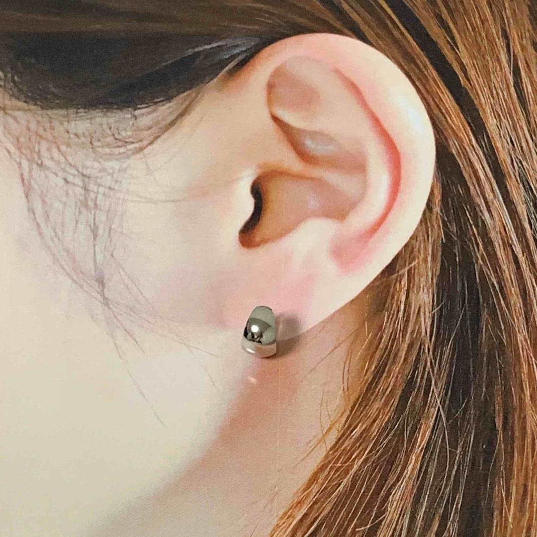 プラチナ【7×10mm 月甲フープピアス】Pt900刻印入 日本製 ペア 新品！