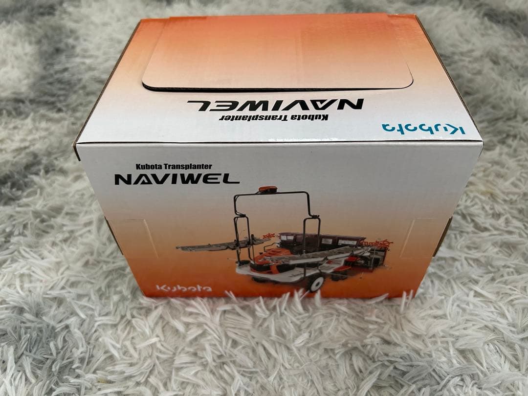 Kubota NAVIWEL トランスプランター ミニカー 1/32