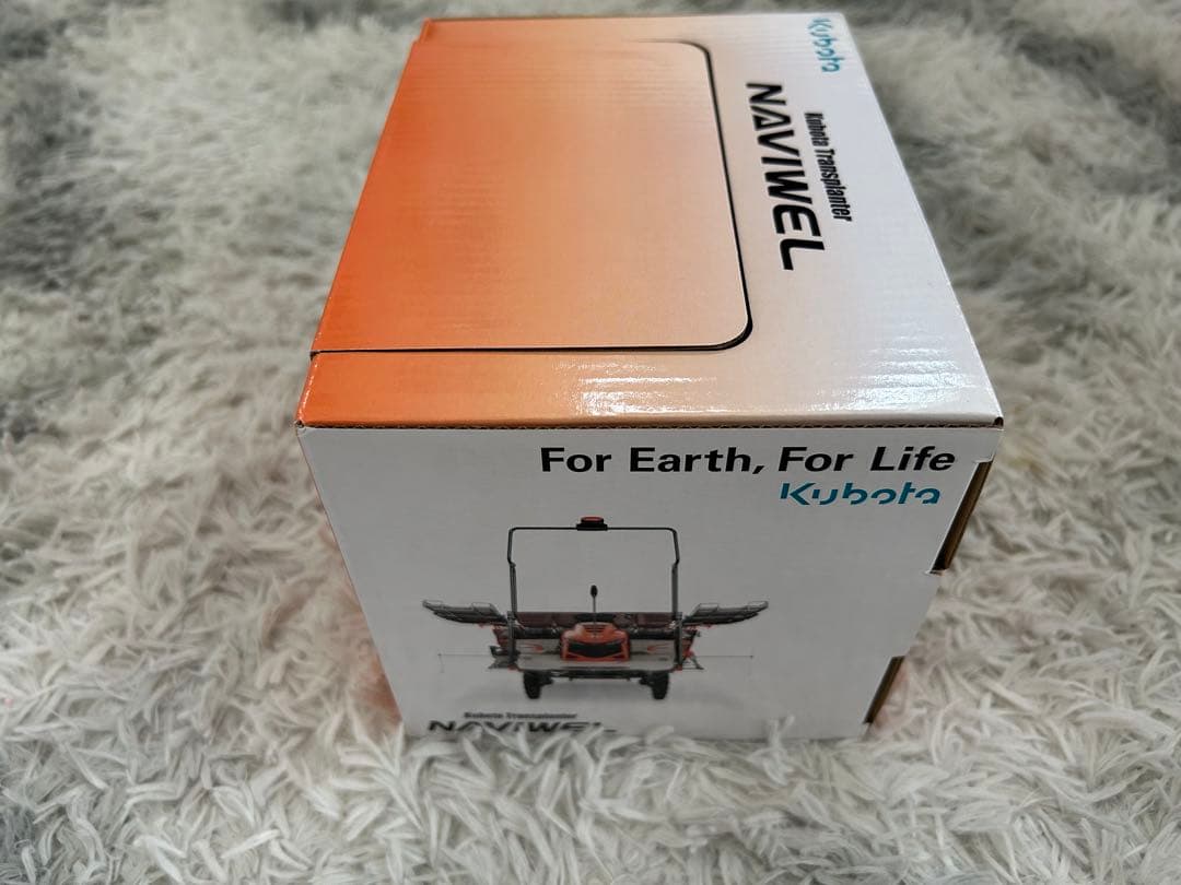Kubota NAVIWEL トランスプランター ミニカー 1/32