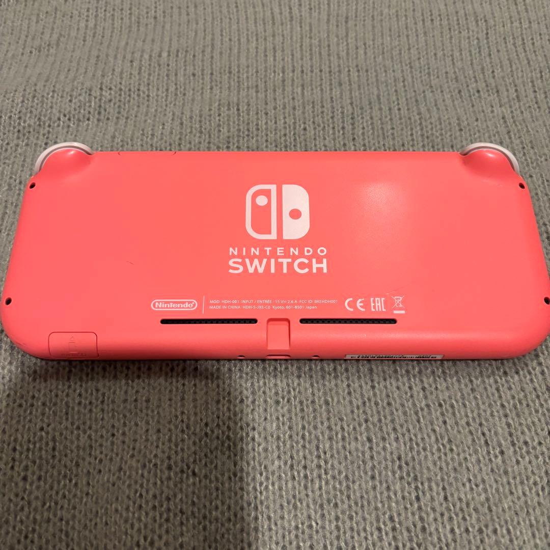 switchライト　コーラル　本体のみ 2020年製