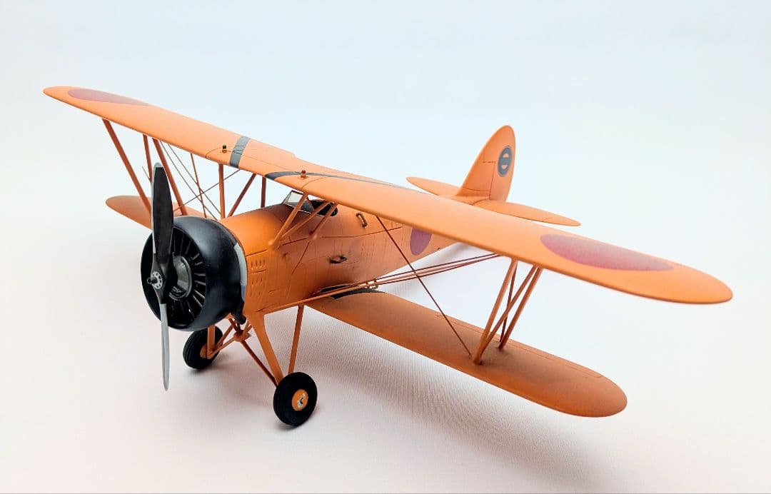 天賞堂 銀座本店　九五式中間練習機 (赤とんぼ)