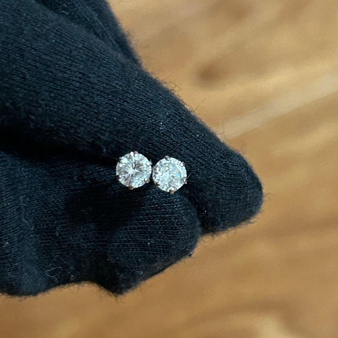pt900 天然プラチナダイヤモンドピアス　計0.5ct