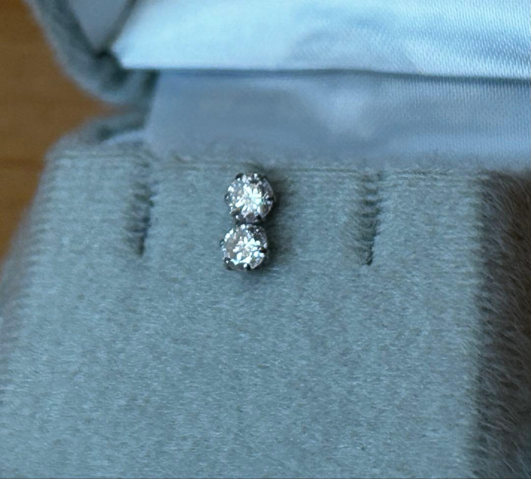 pt900 天然プラチナダイヤモンドピアス　計0.5ct