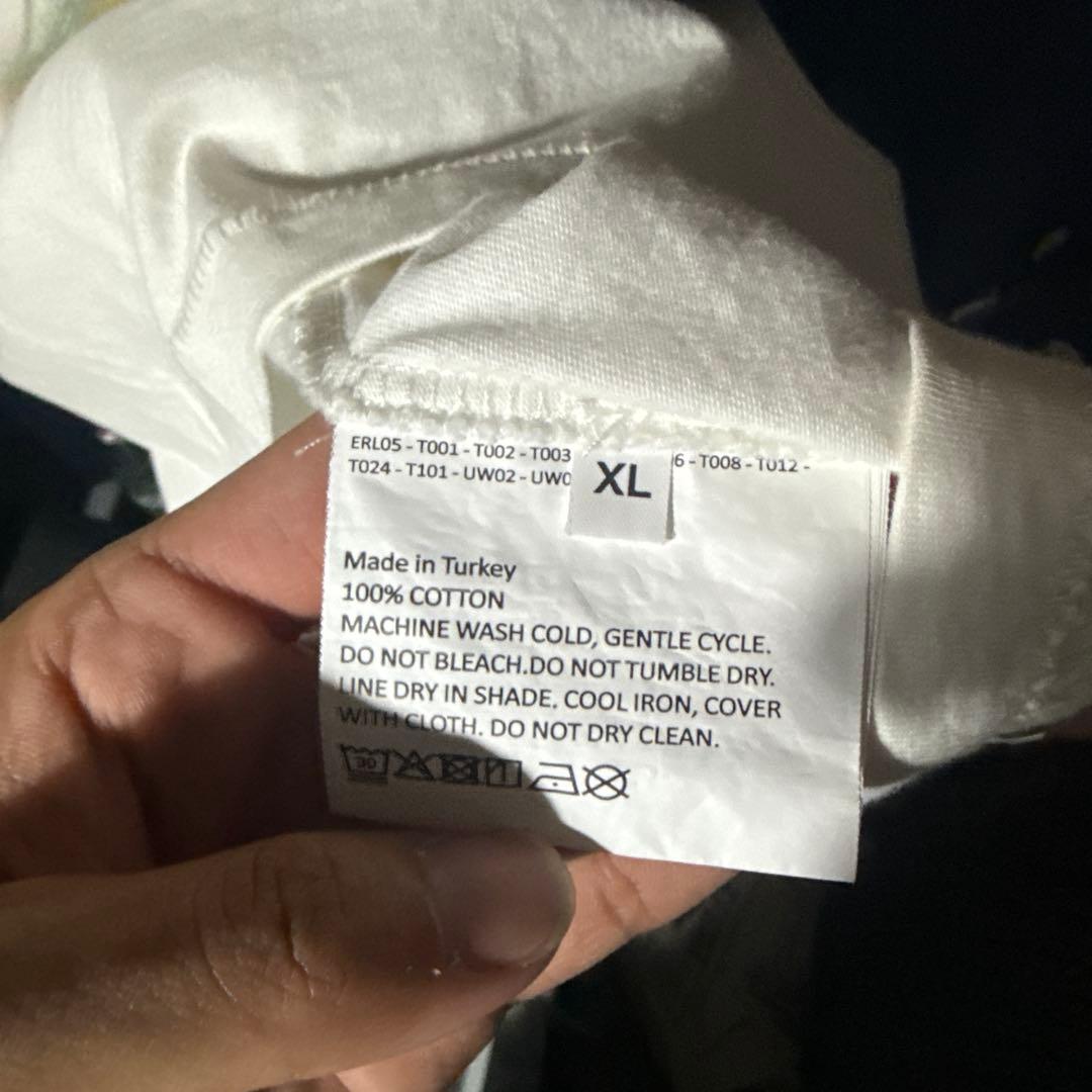 ERL ドラゴンTシャツ　ポーカーズ つかさ 着用