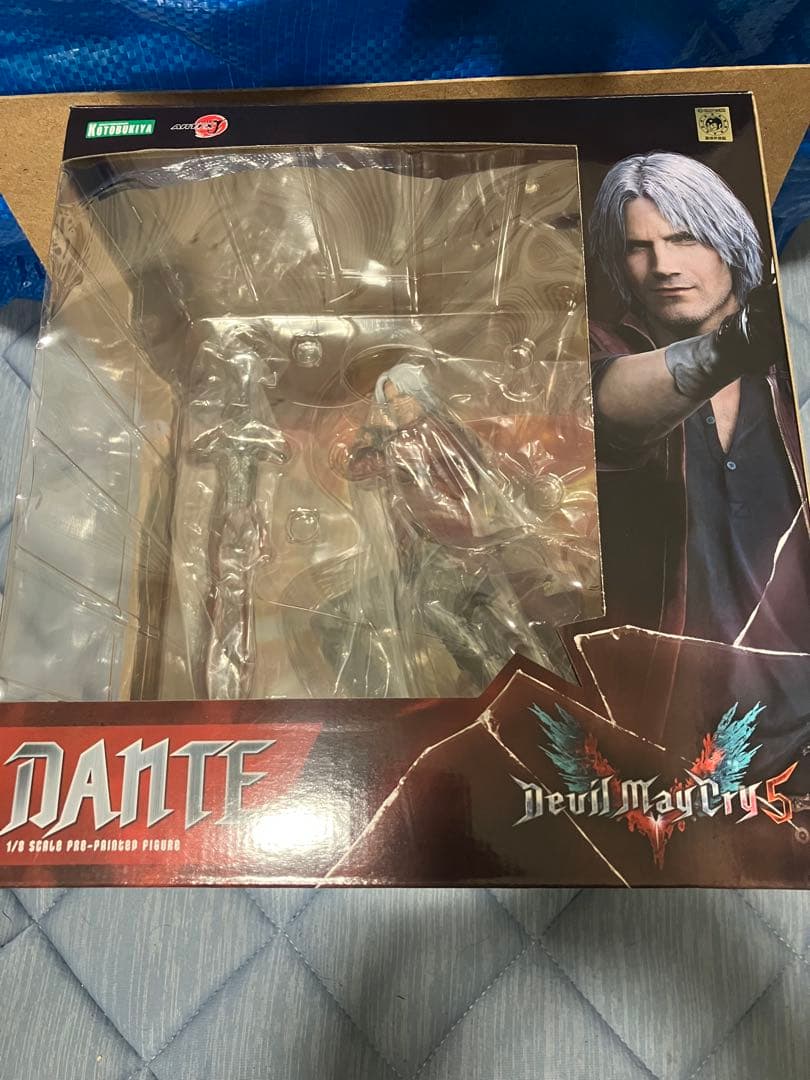 デビルメイクライ5 ダンテ　フィギュア