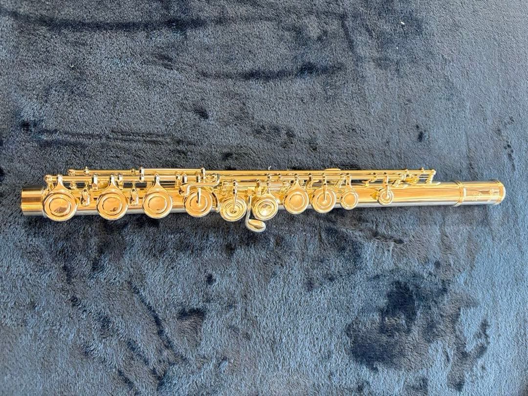 YAMAHA フルートYFL-212 ほぼ未使用　専用ケース付き