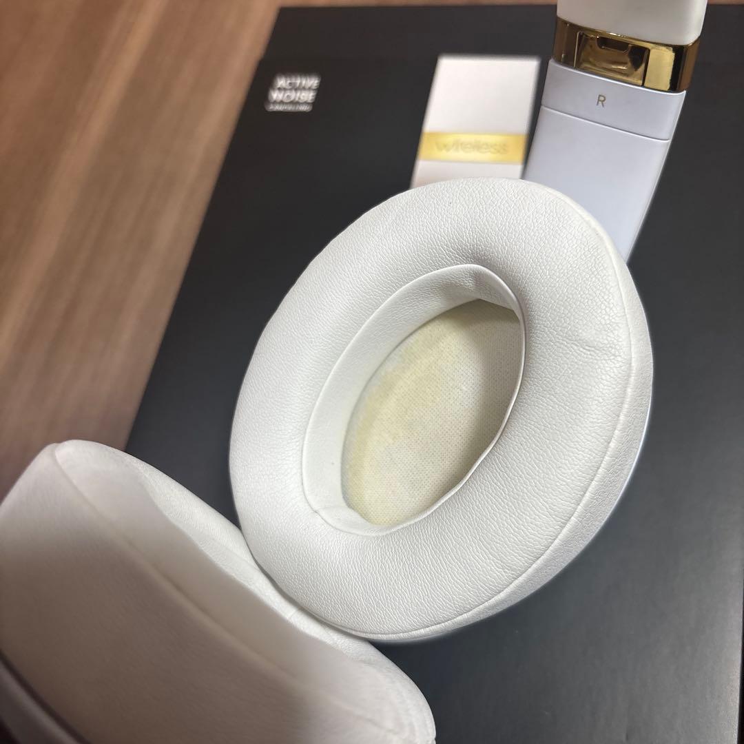 BEATS STUDIO3 ワイヤレスヘッドホン ホワイト ケース付 稼働確認済