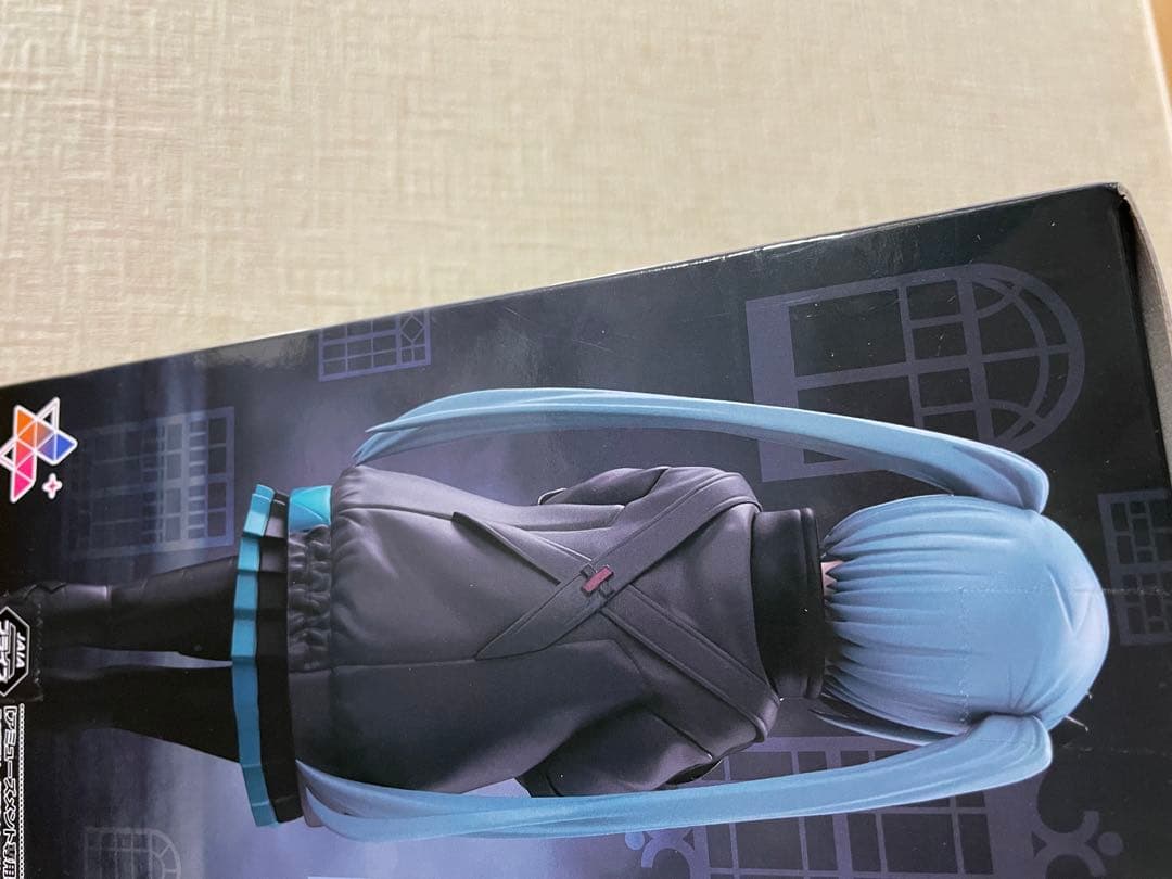 開かれた窓のセカイの初音ミク　雪ミク　フィギュア