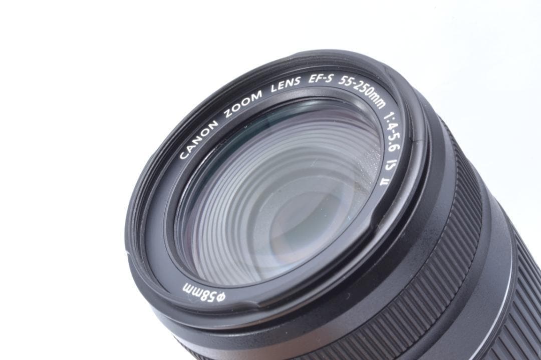 Canon EF-S 55-250mm 1:4-5.6 IS II 望遠レンズ✨
