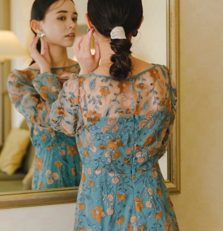 花柄シースルーロングドレス