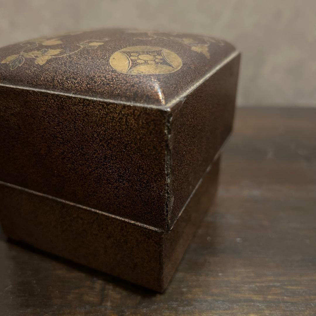 江戸時代　蒔絵　化粧箱　小物入れ　骨董　アンティーク