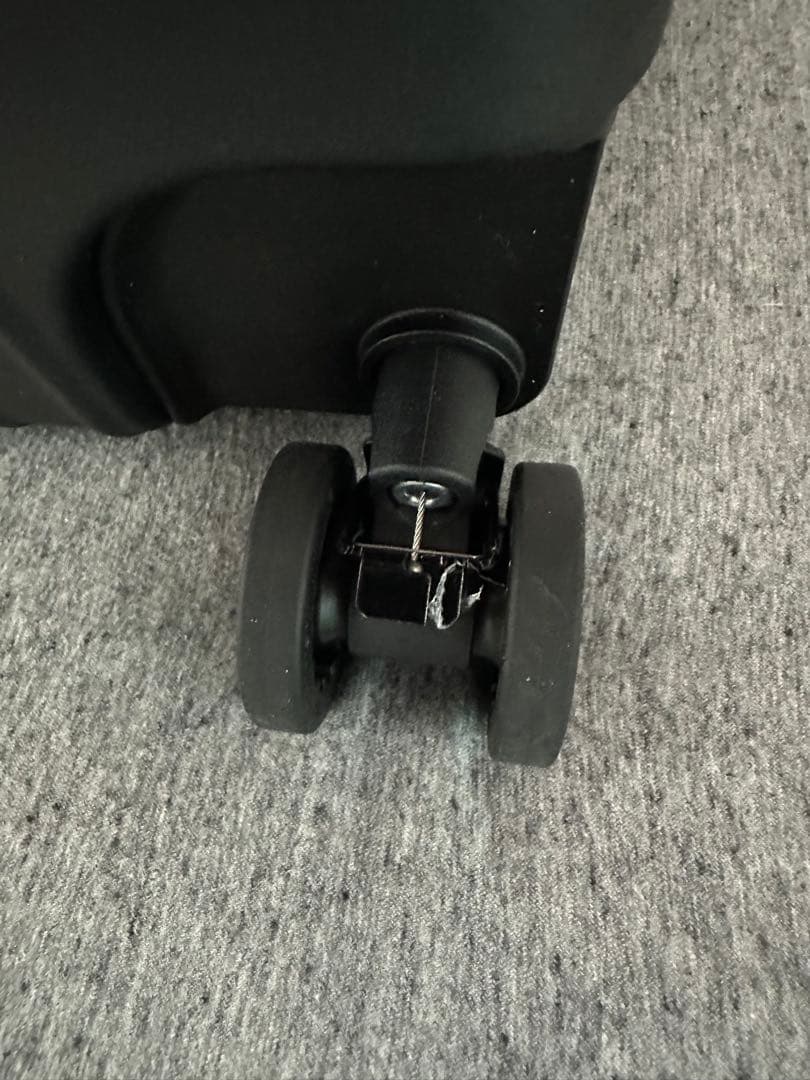 リベティ　スーツケース　開封のみ未使用