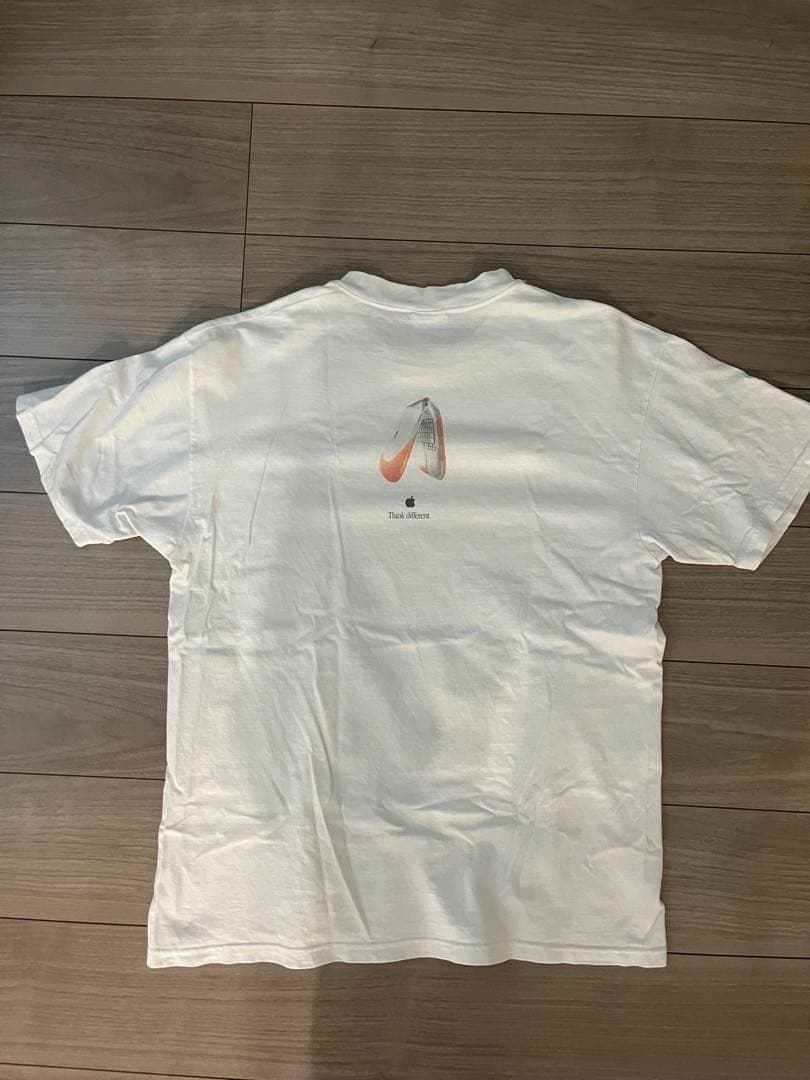 90s Apple Tシャツ