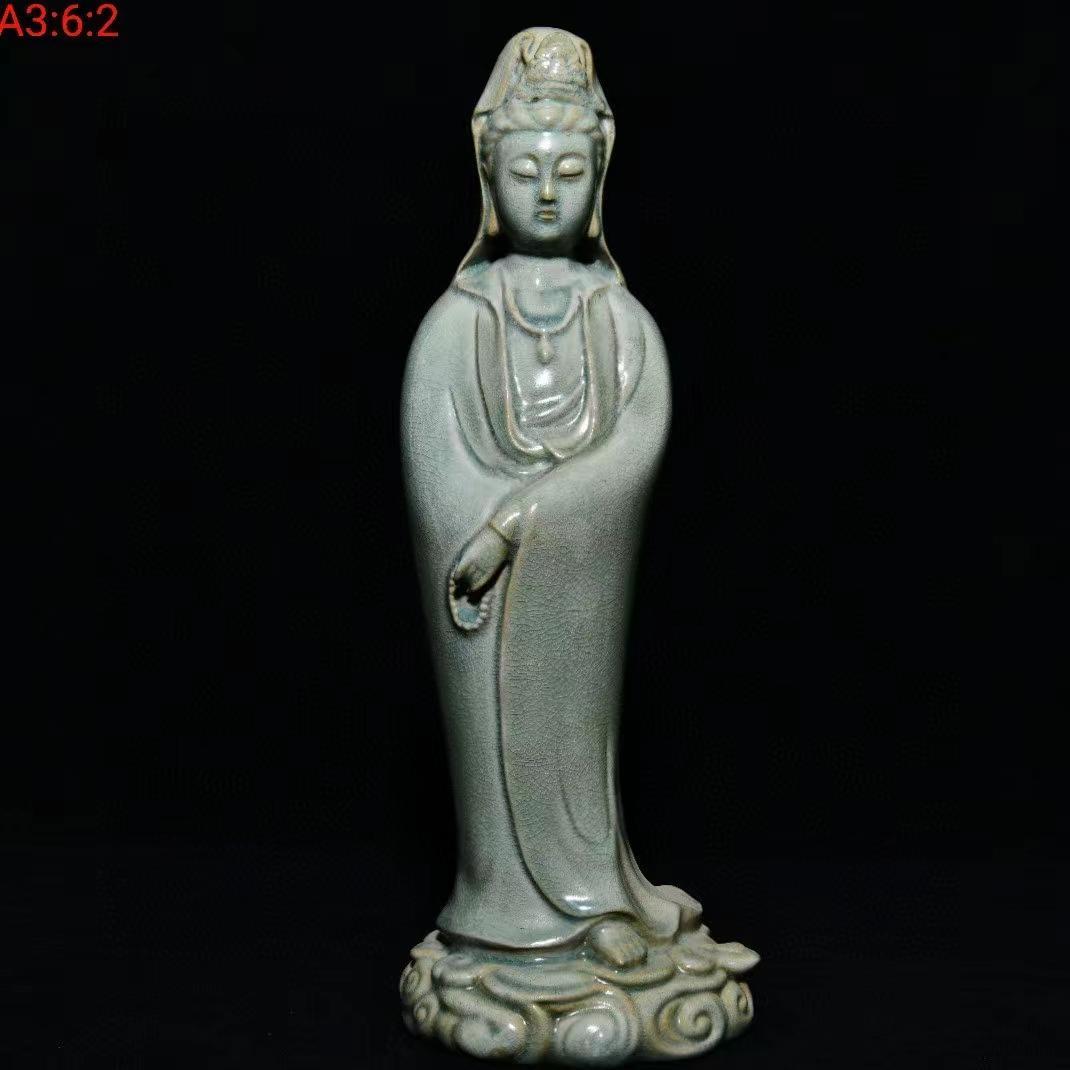 中国古美術・旧蔵の陶磁器、宝珠を持つ静かな思索の観音・12x41cm・供養仏像