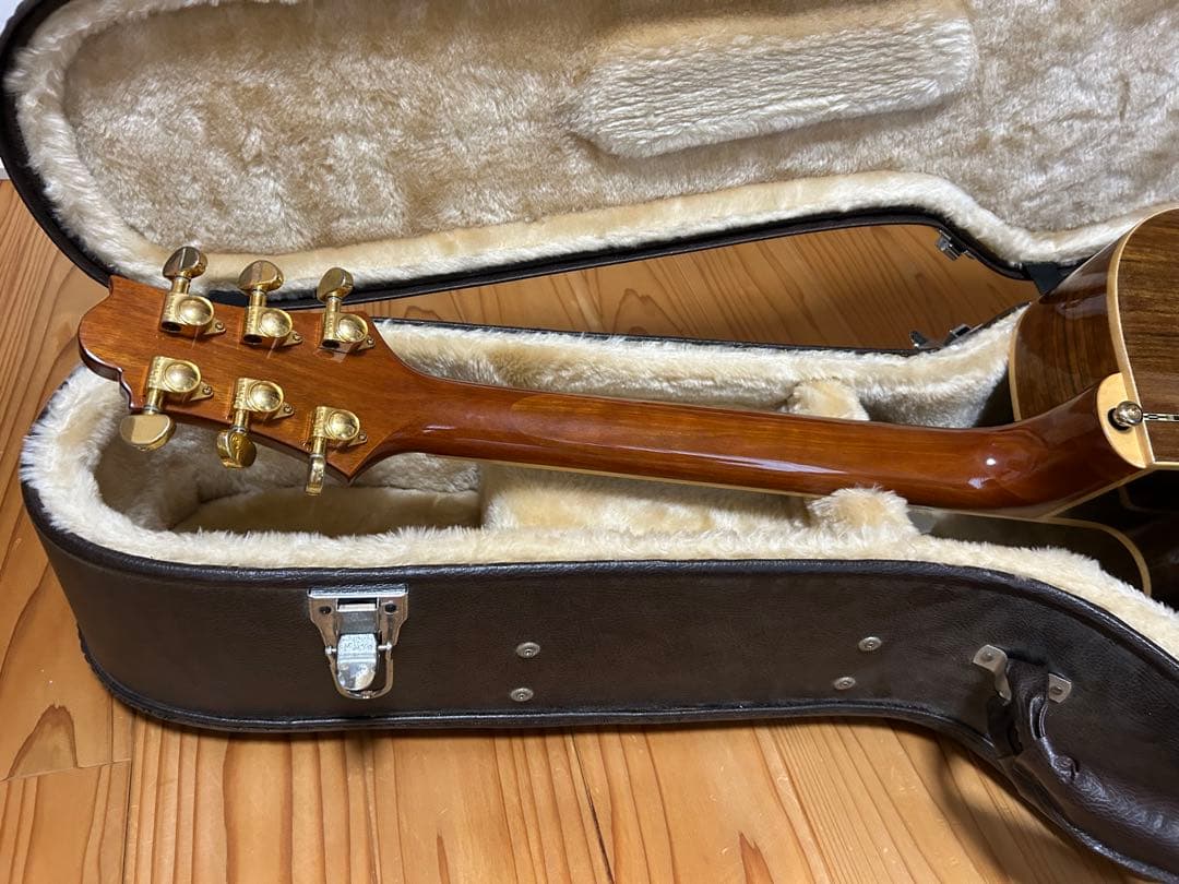 Samick Greg Bennett OM-15CE ハードケース付き