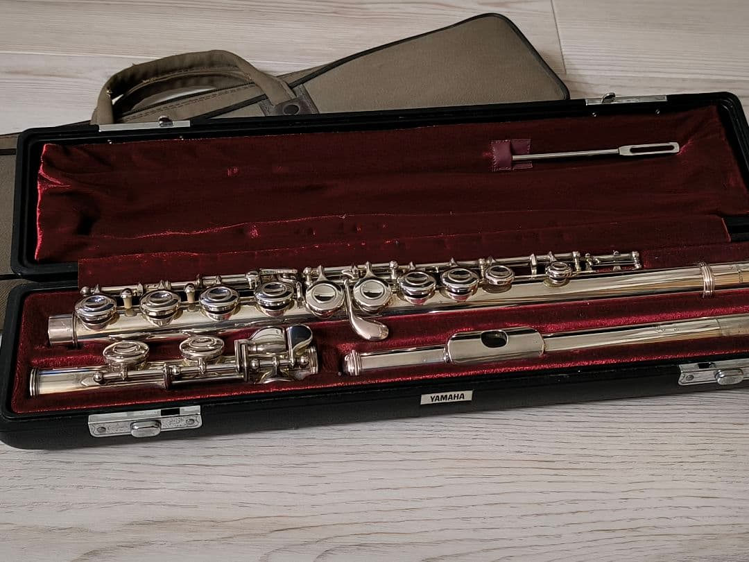 YAMAHA ヤマハ　YFL-311 フルート　Eメカ付き　頭部管銀製 日本製