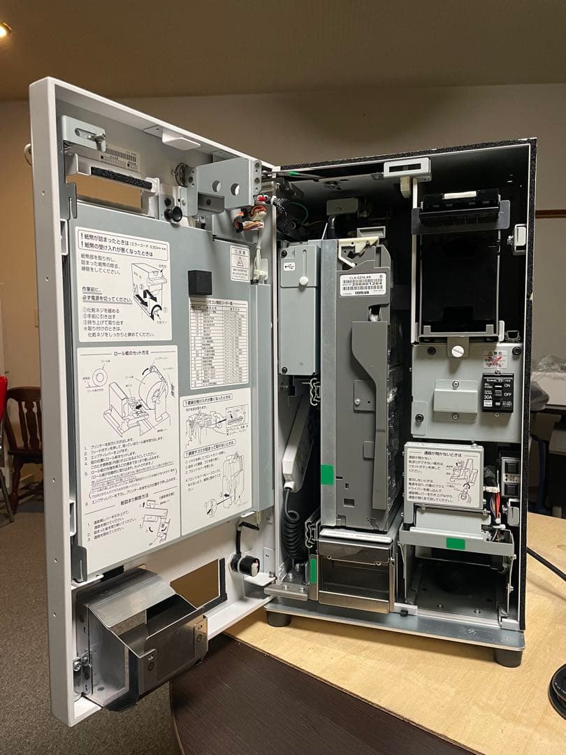 ミ*ル様 GLORY VT-S20-H チケット販売機　券売機