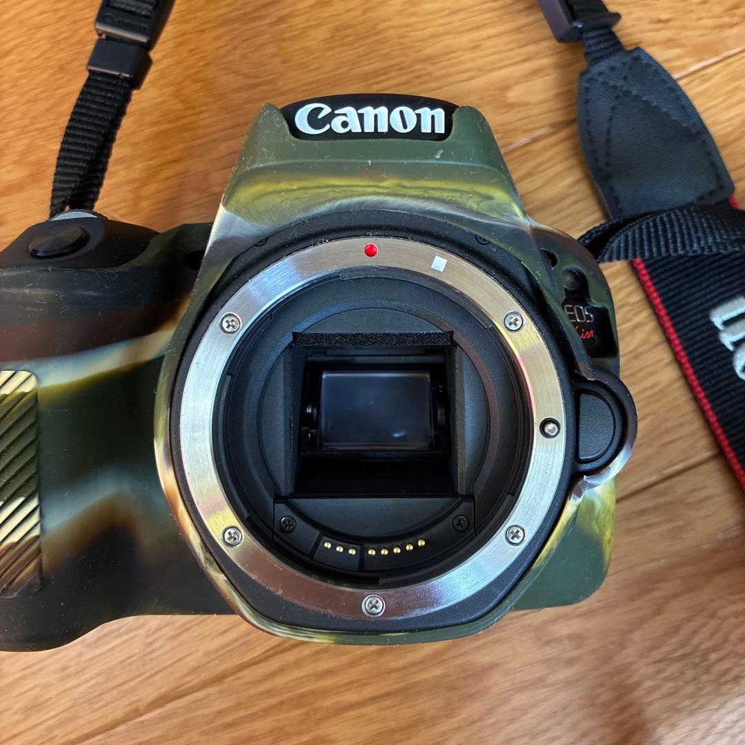 最終価格！Canon EOS Kiss X9 一眼レフ シリコンカバー付き