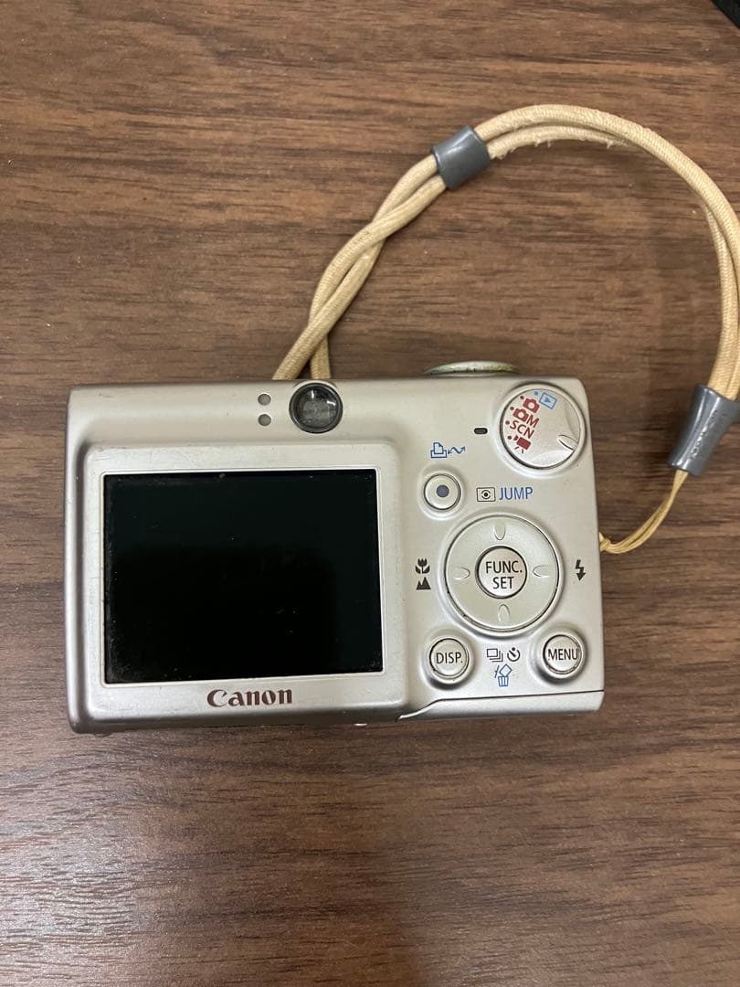デジカメ　本体　Canon IXY DIGITAL 600 現状品