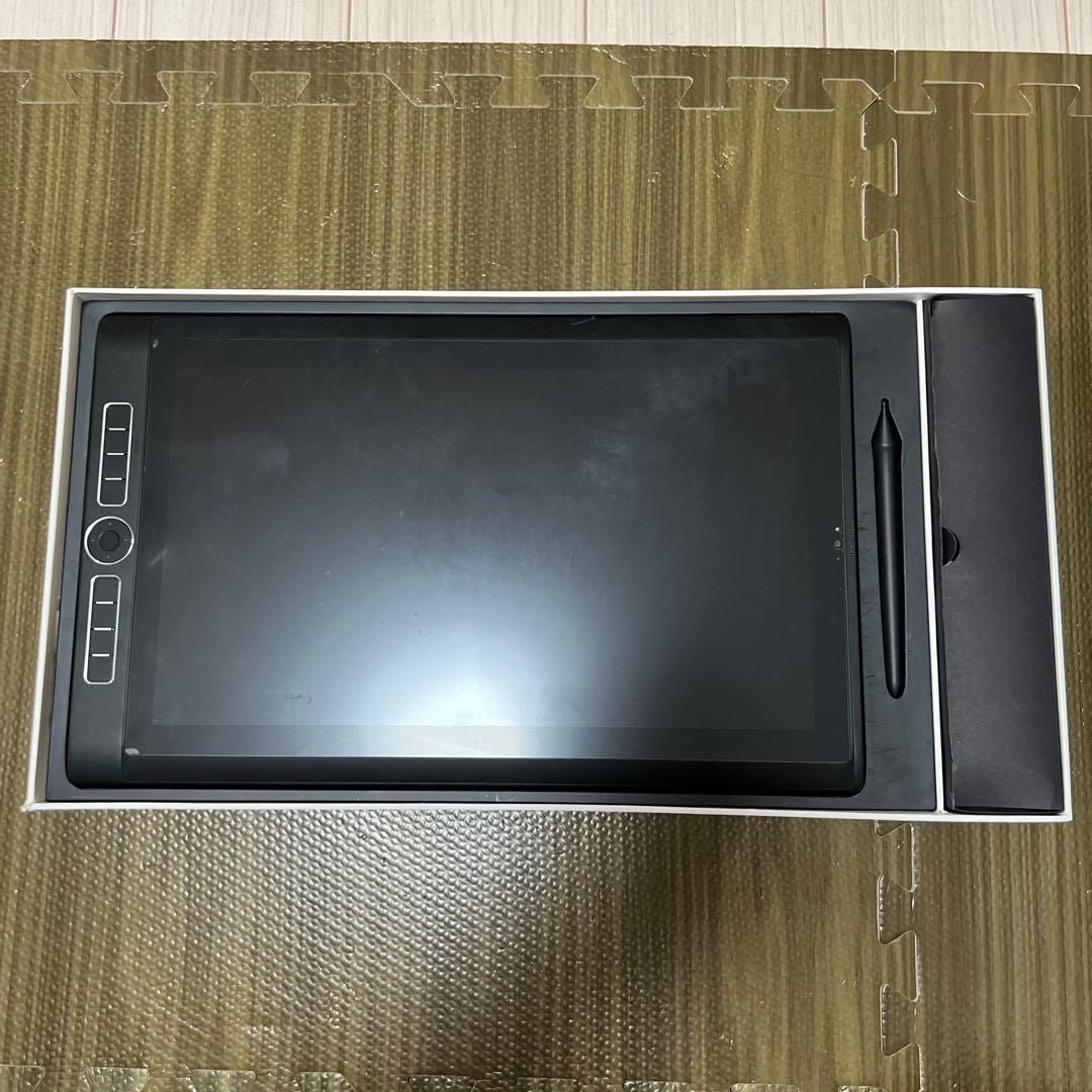 液タブ・ペンタブ Wacom MobileStudio Pro16GB DTH-W1620M/K0