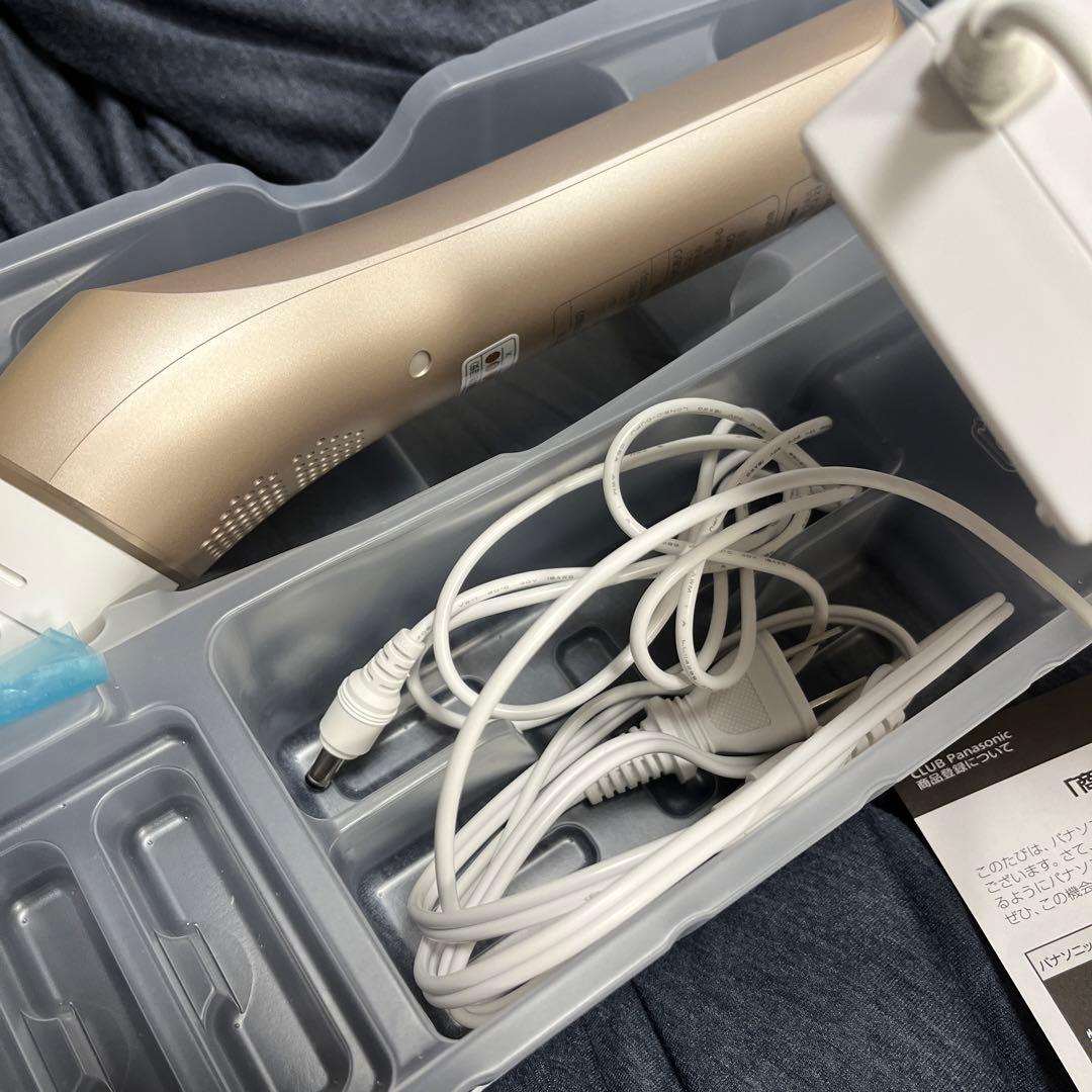 Panasonic 光エステ脱毛器 ゴールドES-WP98-N