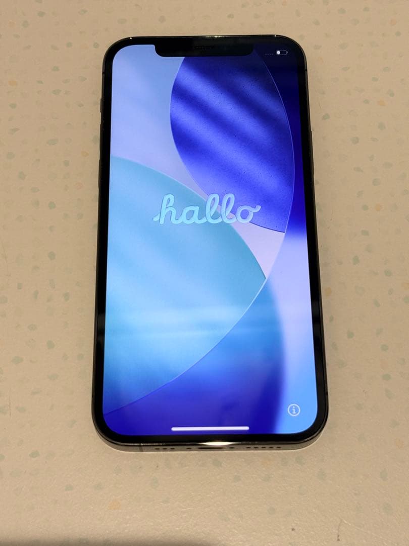 Apple iPhone 12 Pro グラファイト　128G 国内SIMフリー