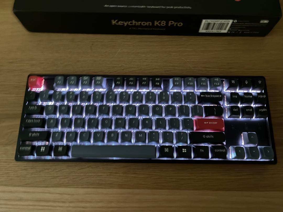 Keychron K8 pro メカニカルキーボード/US配列/青軸