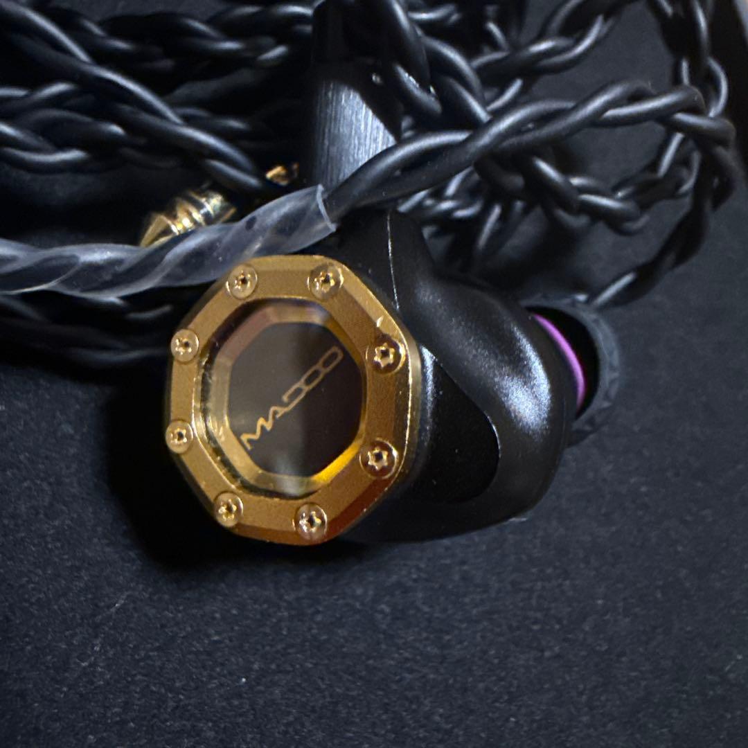 イヤホン MADOO typ622
