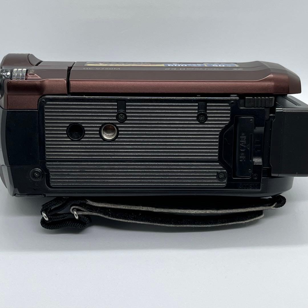 パナソニック ビデオカメラ　HC-V750M 本体