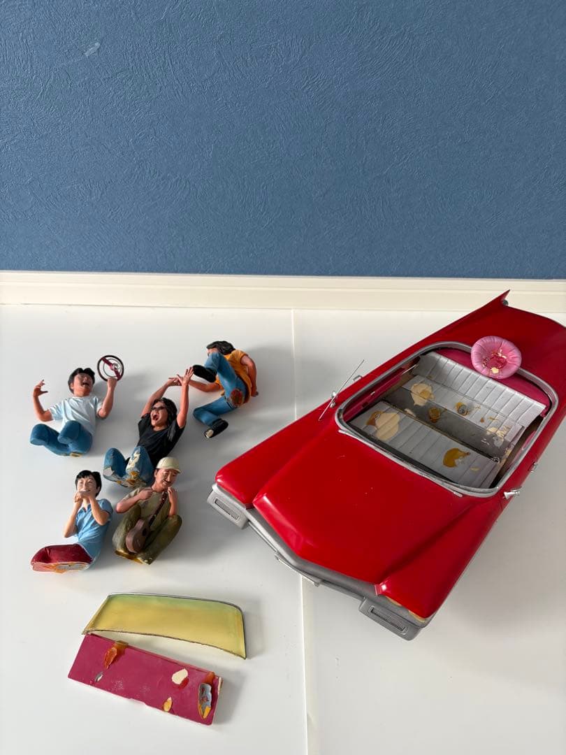 【25周年】サザンオールスターズ 真夏の秘宝館 オリジナルフィギュア