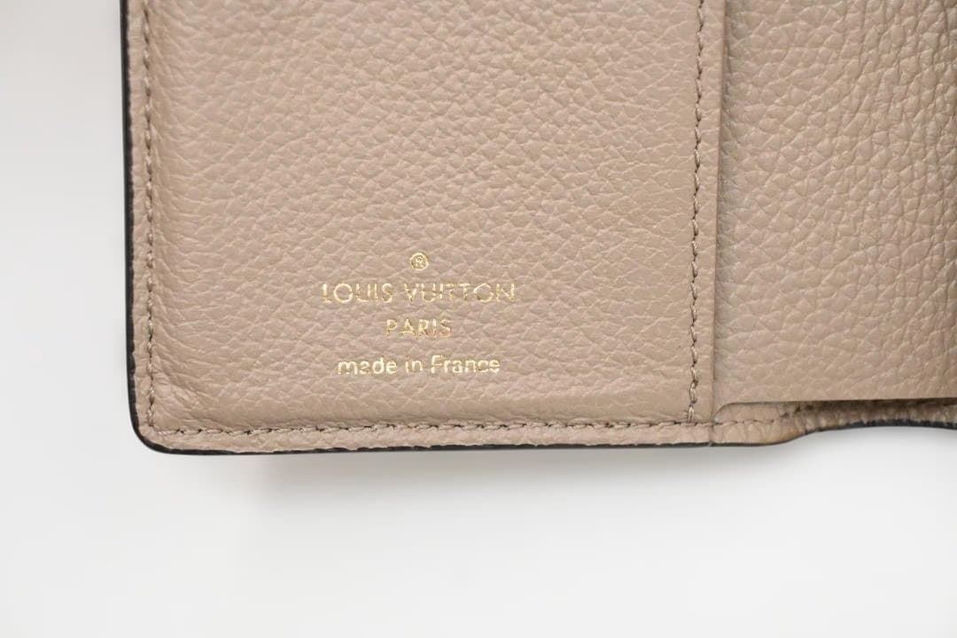 【大人気品】Louis Vuitton　アンプラント　財布　コンパクトウォレット