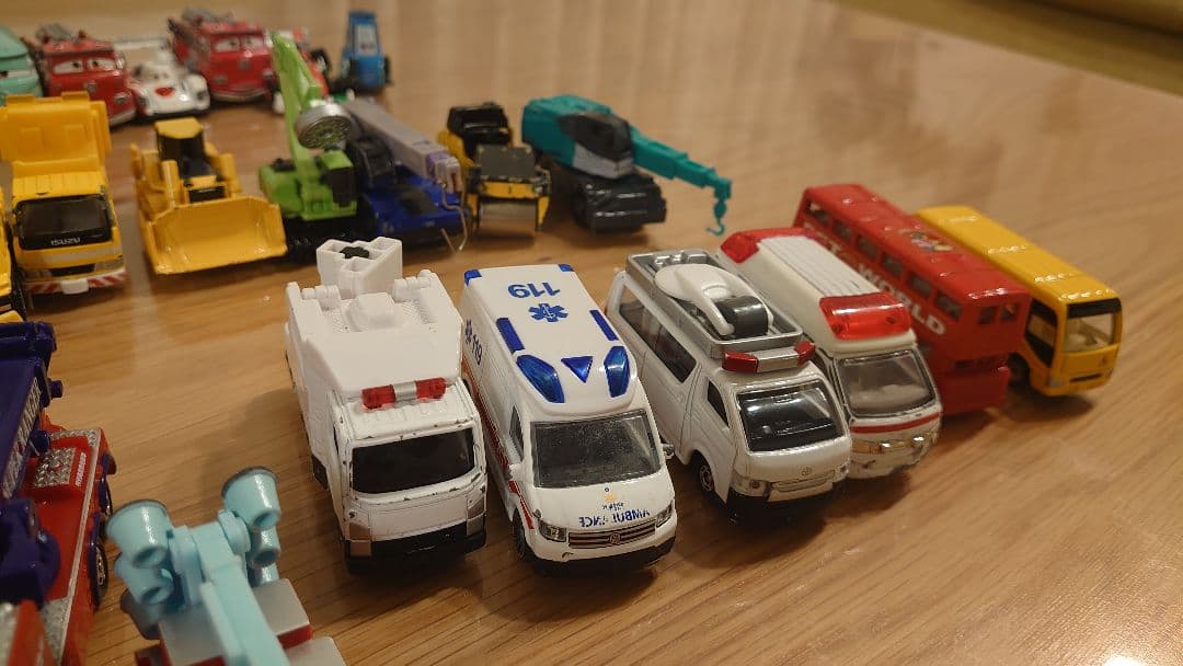 ☘️　◎お買い得☆トミカ　★セット販売★