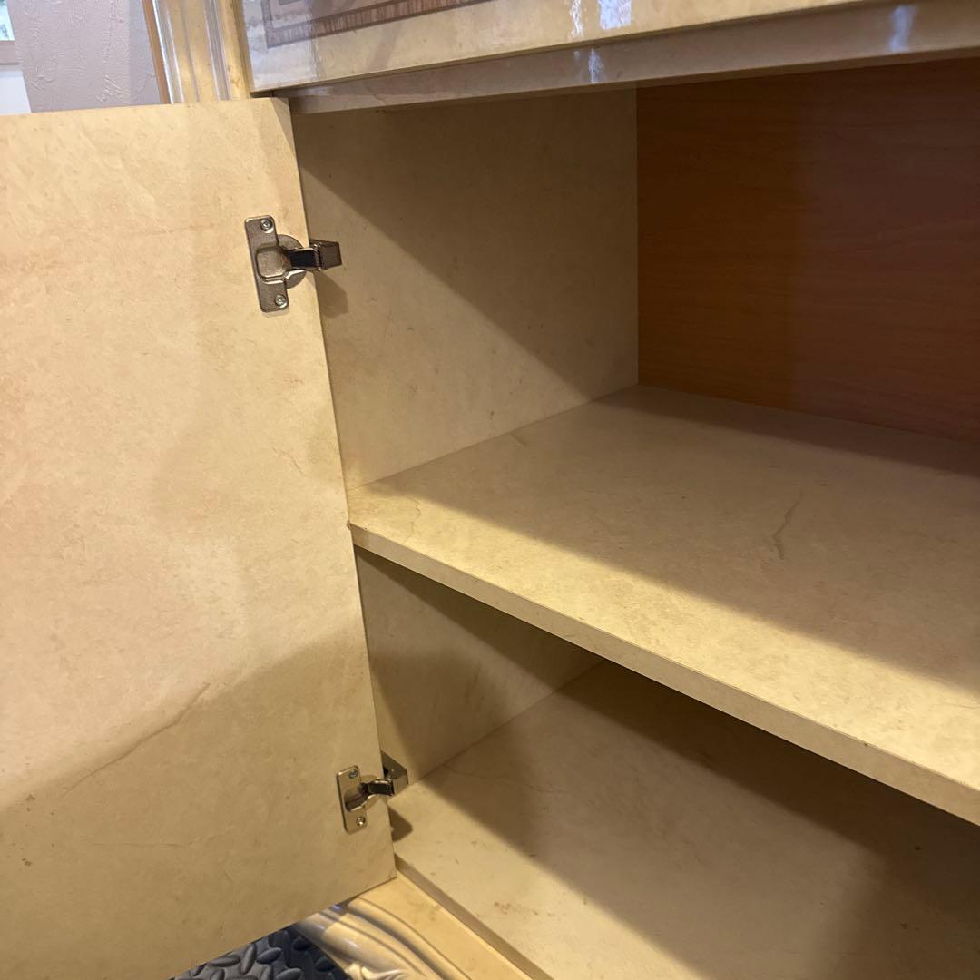 イタリア製キャビネット