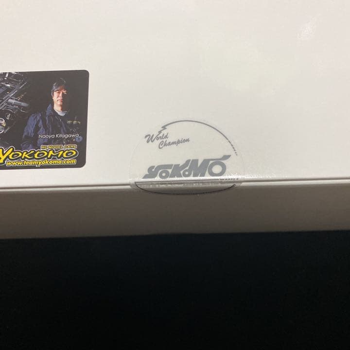 1/10 競技用ツーリングカー BD11 Factory Assembled