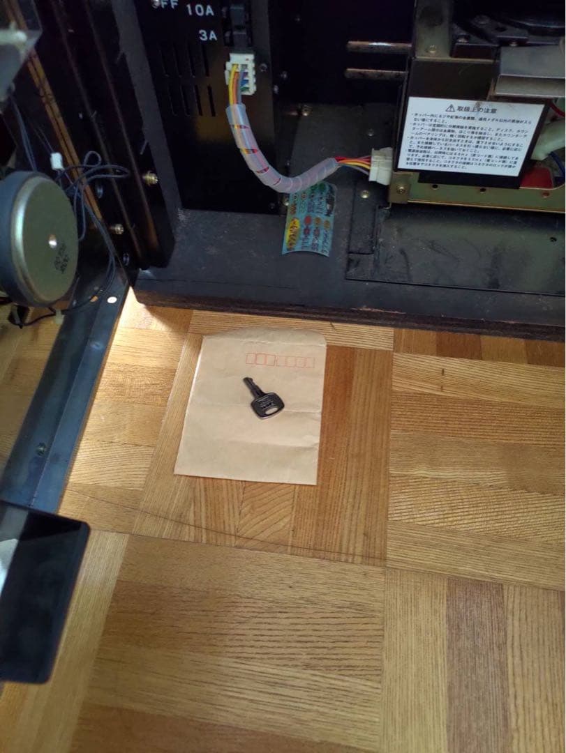 ※横浜市直接受け取りの方限定※ Gothic BEAST スロットマシン