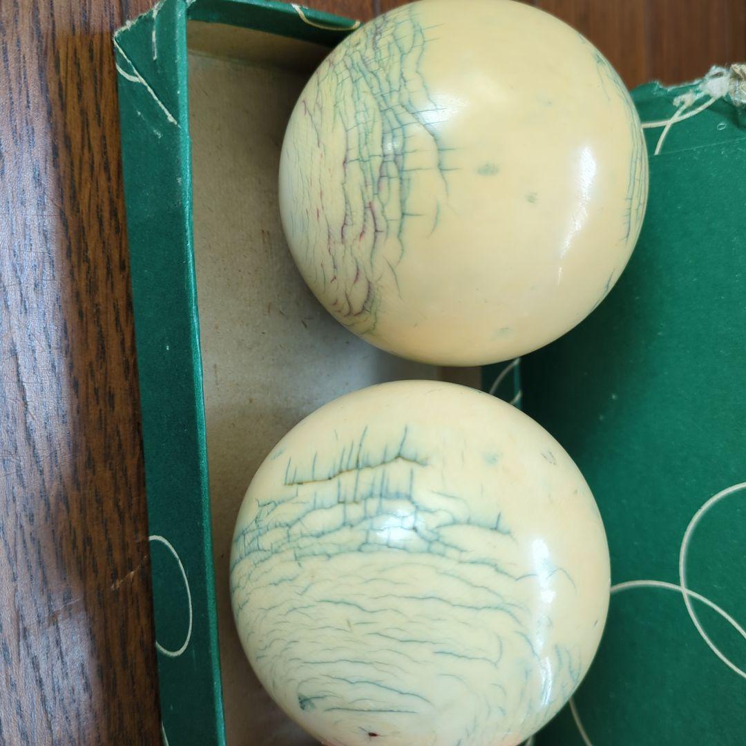 ビリヤードボール