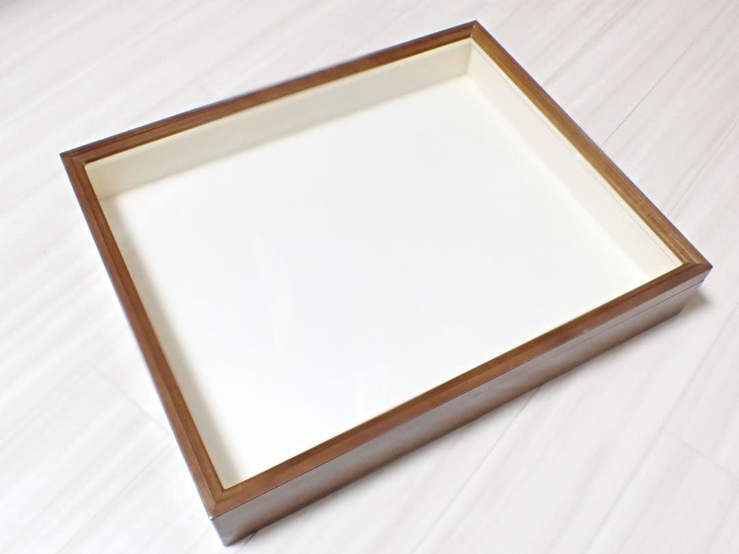 バードウィング製？ ドイツ箱 (幅50.7×奥行き41.8×高さ8cm)