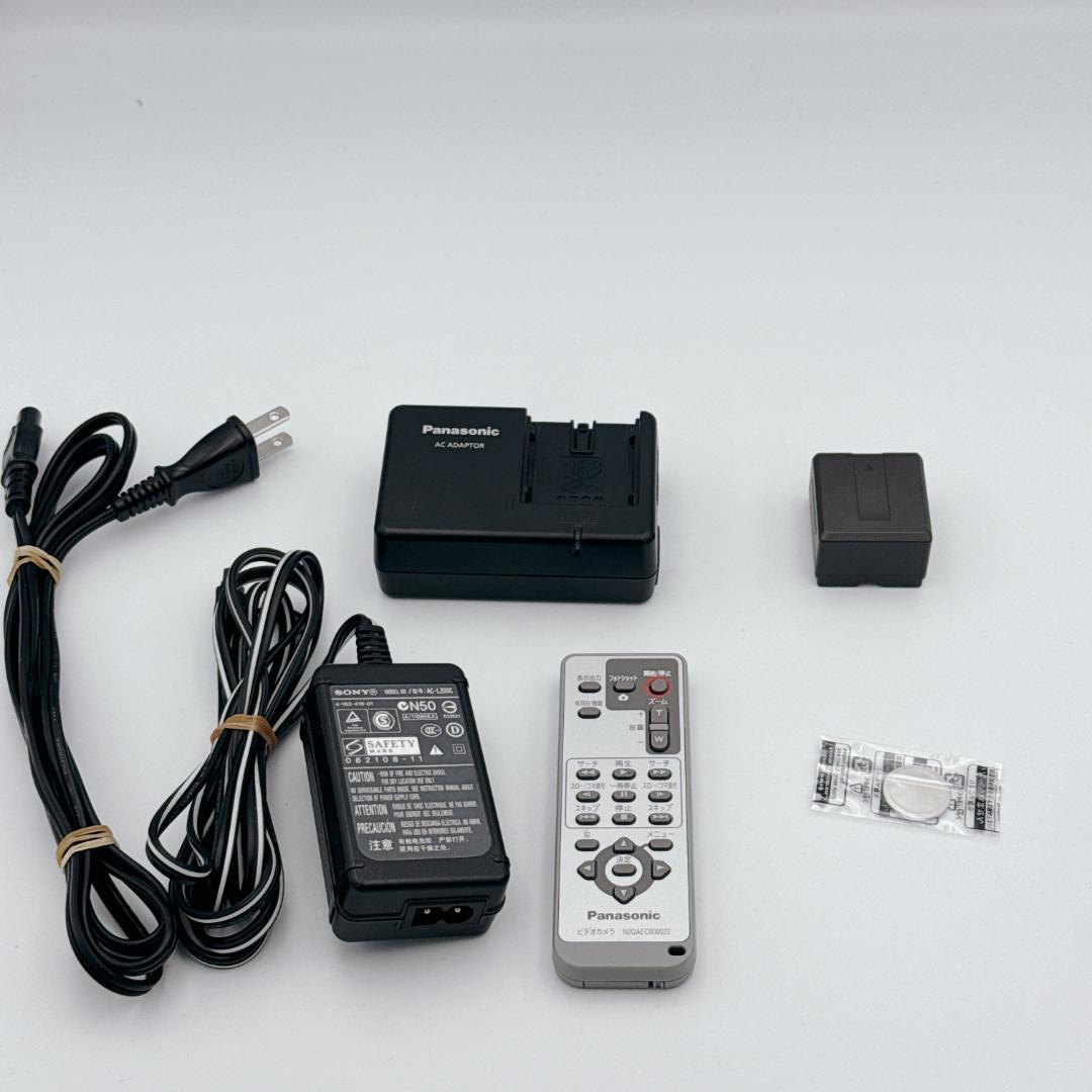 【美品】Panasonic デジタルハイビジョンビデオカメラ HDC-HS100