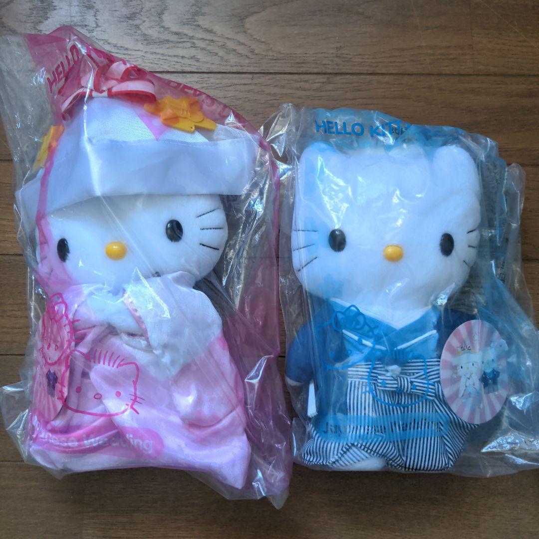 キティちゃんのぬいぐるみ