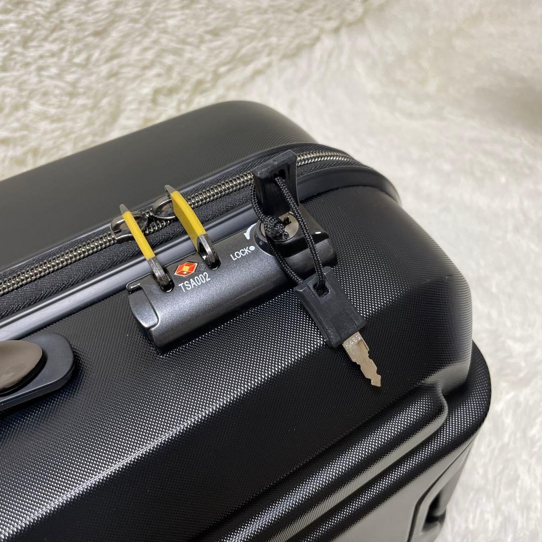 NMZ 　✨希少✨　イノベーター　スーツケース　4輪軽量ハードタイプ