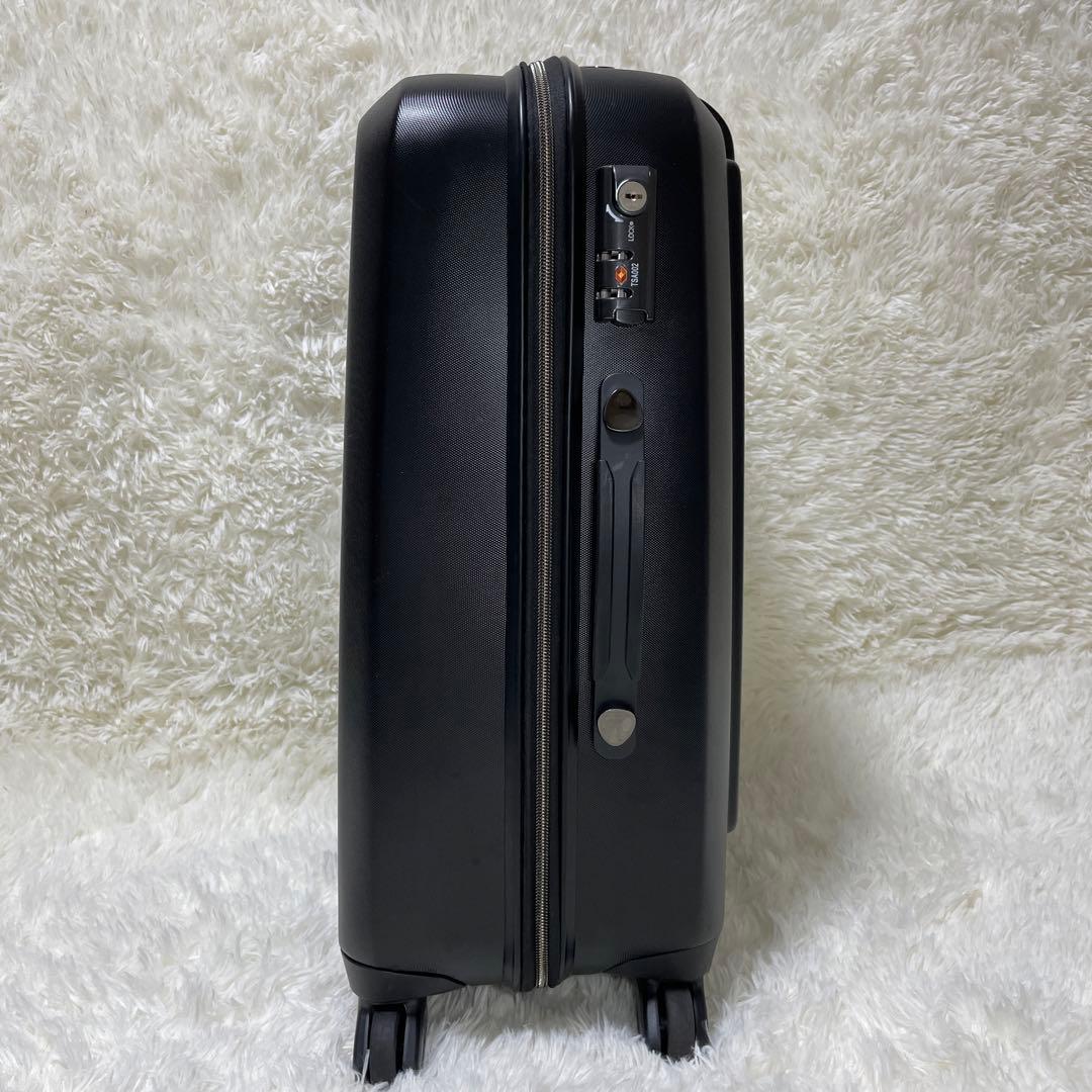 NMZ 　✨希少✨　イノベーター　スーツケース　4輪軽量ハードタイプ