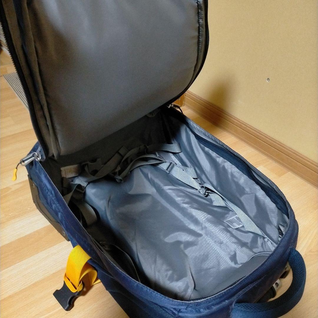 THE NORTH FACE 青 キャリーケース